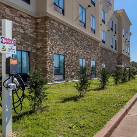 Comfort Suites Batesville