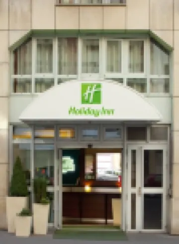 Holiday Inn PARIS - MONTMARTRE by IHG Hotels in Paris