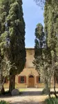 Un percorso di relax e storia tra vigneti e ulivi