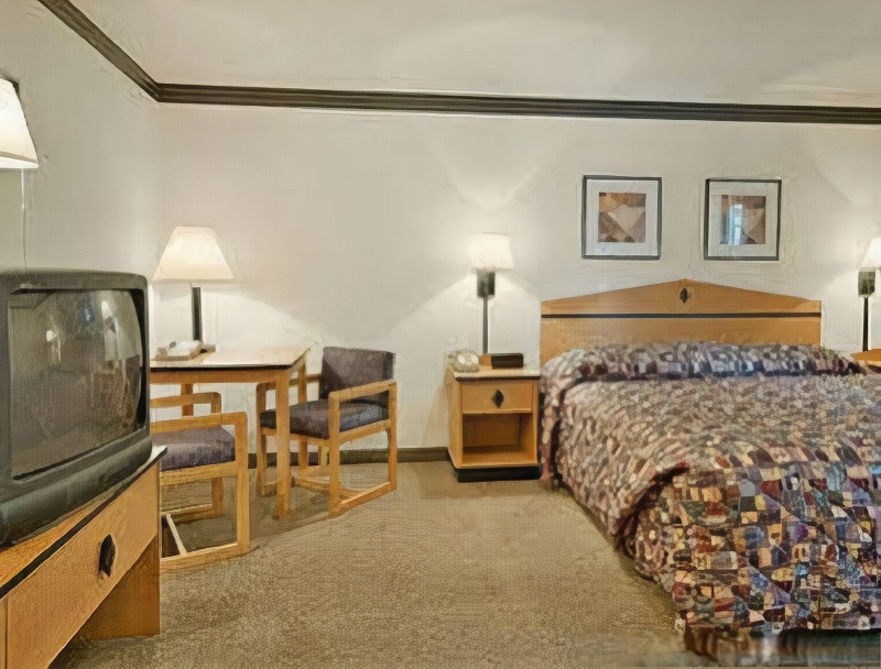 Americas Best Value Inn & Suites; Atlantic Inn & Suites