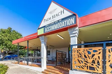 Palm Beach Hotel Отели в г. Palm Beach