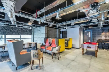 KM Apartments Отели рядом с достопримечательностью «Данбарс Клоуз»