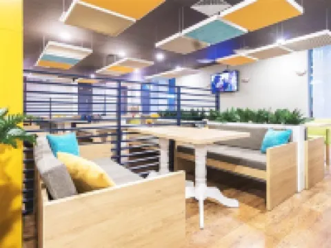 Admiral Plaza Holiday Apartments