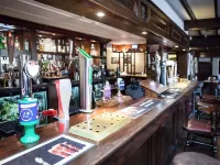 The Crewe Arms Hotel - bar