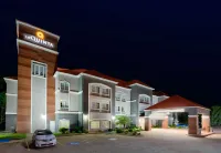 La Quinta Inn & Suites by Wyndham Palestine
