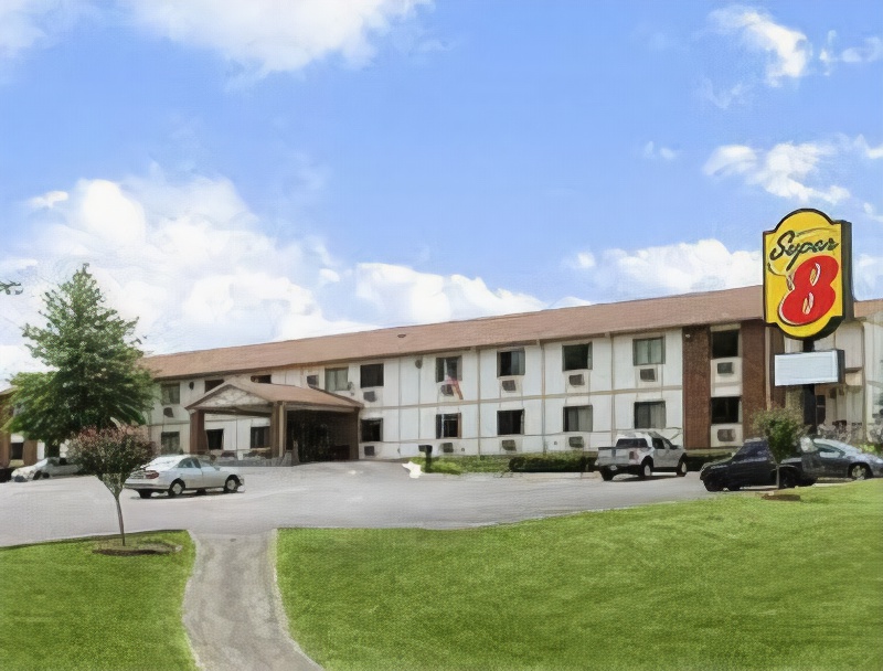 Super 8 by Wyndham Danville