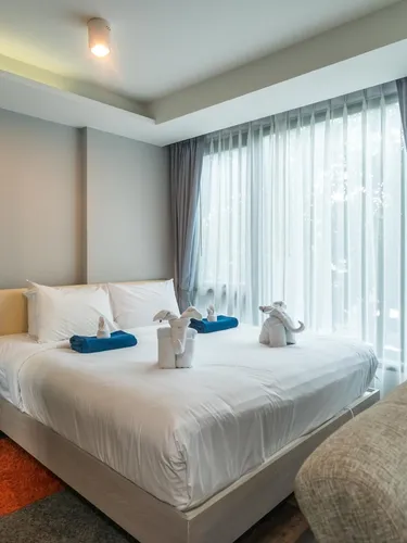 รูปภาพของSurin beach studio with pool and gym- 214