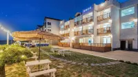 Taean Bibione Pension Hotels near Ch'ŏngp'odae-haesuyokchang