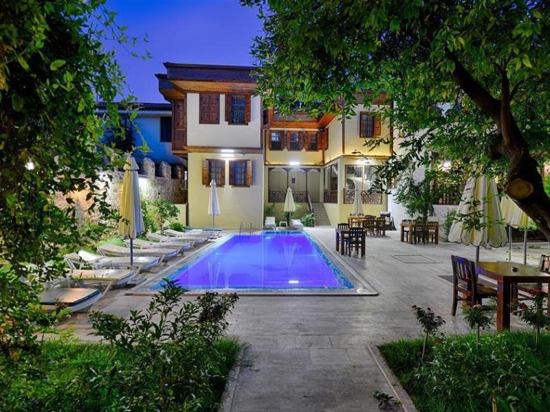 Hadrıan Gate Hotel