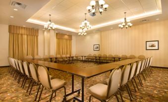 Drury Inn & Suites Flagstaff