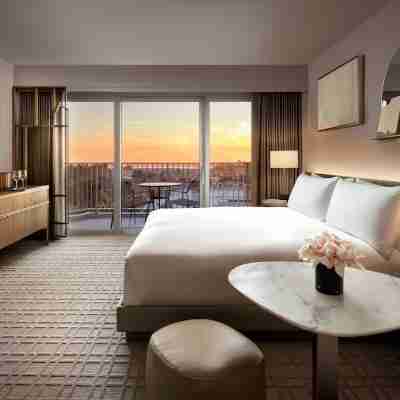 Fairmont Century Plaza Rooms