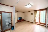 Gwangyang Polaris Pension Hotels in Gwangyang