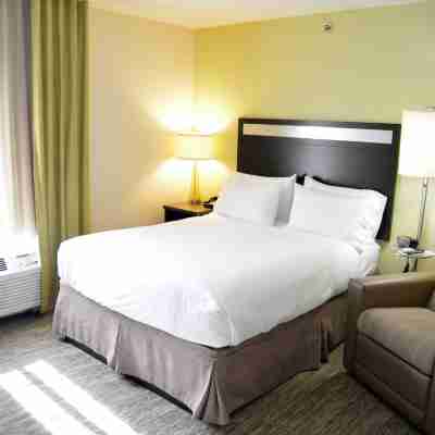 Candlewood Suites Youngstown West - Austintown Rooms