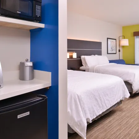 Holiday Inn Express & Suites MALL OF AMERICA - MSP AIRPORT by IHG