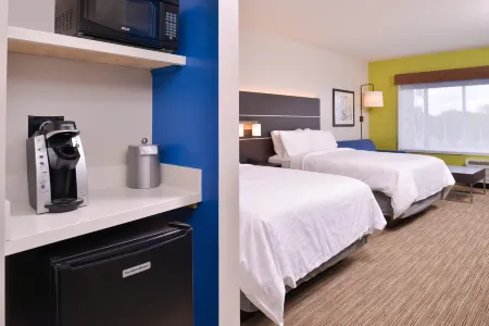 Holiday Inn Express & Suites Mall of America - MSP Airport