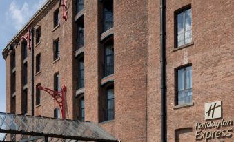 Holiday Inn Express Liverpool - Royal Albert Dock