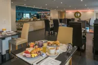 Touring au Lac - breakfast