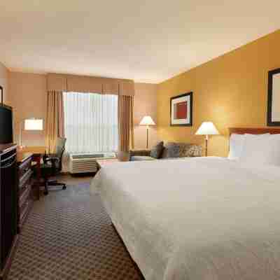 Hampton Inn & Suites by Hilton Langley-Surrey Rooms