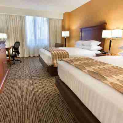 Drury Plaza Hotel Indianapolis Carmel Rooms