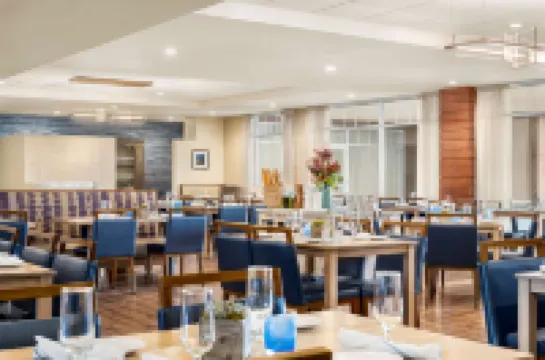 โรงแรมวินด์แฮม นิวพอร์ต โรงแรมในมิดเดิลทาวน์