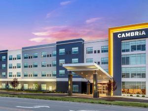 Cambria Hotel Davenport Quad Cities