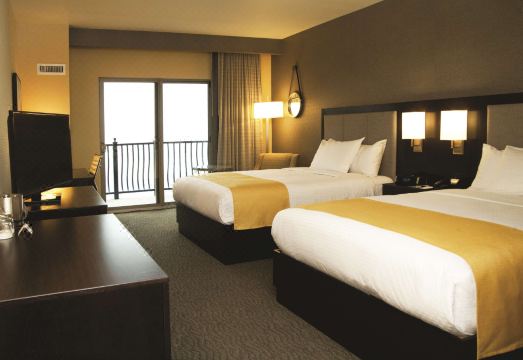 더블트리 호텔 호수 전망 객실