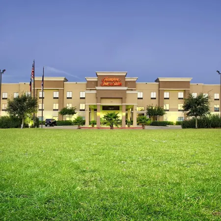 Hampton Inn & Suites Houston - Rosenberg