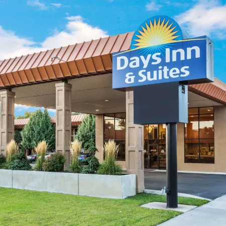 Days Inn & Suites by Wyndham Logan Hotels in Cache County