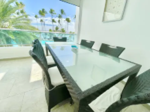 @Marbella 2Bedroom Beachfront Apartment