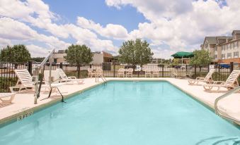 Bonita Lakes Inn