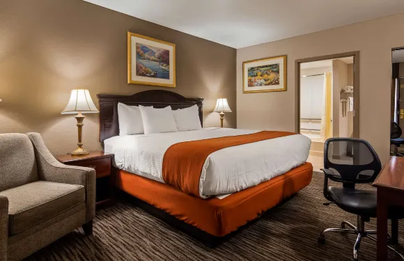 蓋特威阿迪朗達克貝斯特韋斯特酒店