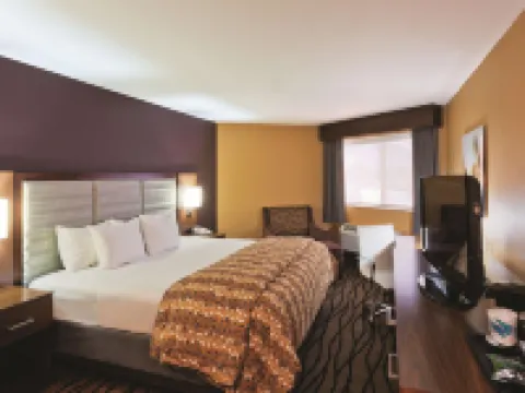 La Quinta Inn & Suites by Wyndham Butte ビュートのホテル