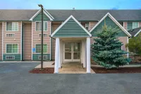 Motel 6 Idaho Falls, ID - Snake River - Pet-friendly