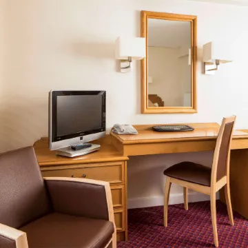 Mount Royal Hotel Edinburgh by The Unlimited Collection Отели рядом с достопримечательностью «Принсес стрит Гарденс»
