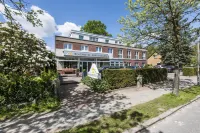 Ringhotel Ahrensburg Hotel dekat Musicalschule Ahrensburg