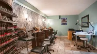Best Western Gold Rush Inn - bar