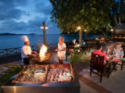 停泊島度假村 停泊島酒店