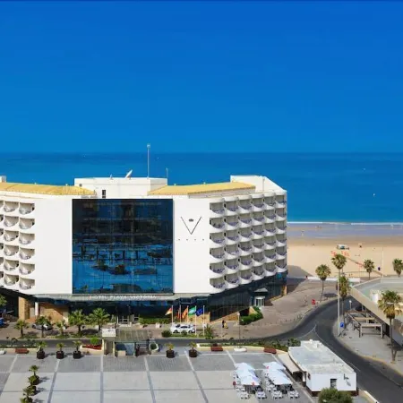Hotel Playa Victoria