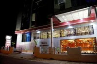 Set Residency Hotel berhampiran Pandaravadai