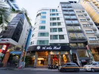 The White Hotel 8A Thai Van Lung Hotels near Saigon Japan Town