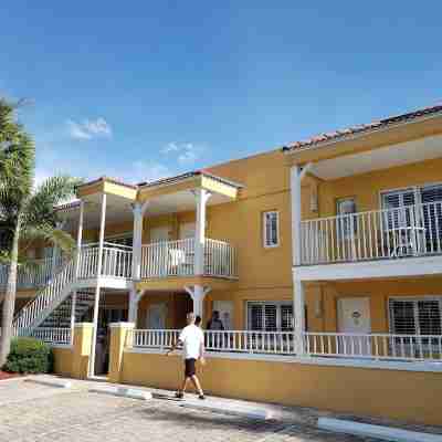 Inn at the Beach-Venice Florida Hotel Exterior