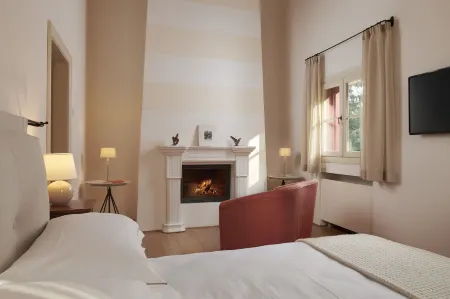 Villa Lovi Отели рядом с достопримечательностью «Piazzotto Montevecchio,Piazza Libertà and Piazza Garibaldi»