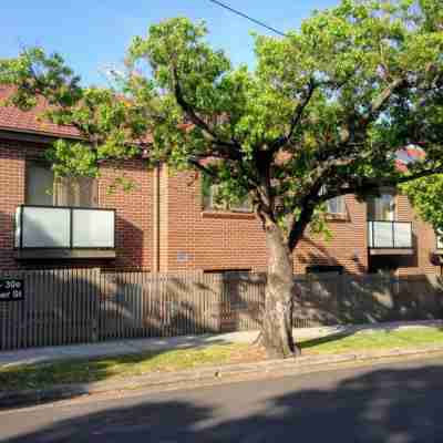 Strathfield Executive Accommodation Hotel Exterior