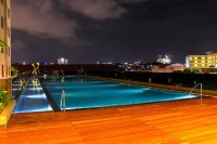 I Hotel Baloi Batam - Rooftop Pools