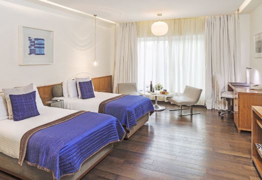 4. 더 파크 뉴 델..