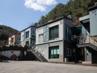 Gapyeong Therisome Poolvilla