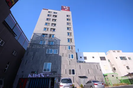 Youngcheon Khan (Khan) Отели рядом с достопримечательностью «Auno Feliz Glamping»