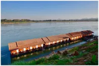 Riverside Chiangkhan Resort Отели в г. 