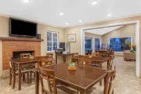 Days Inn by Wyndham Camarillo - Ventura