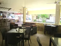 Kingston Lodge Hotel di Opol